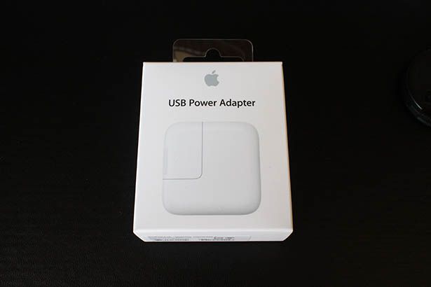 Apple 12W USB電源アダプタ