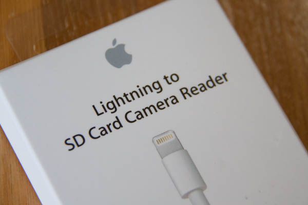 apple_lightning_to_sd01