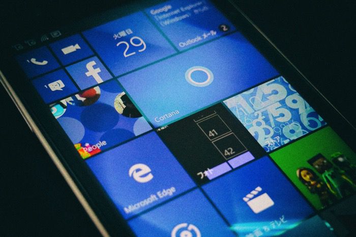 Windows 10 Mobile