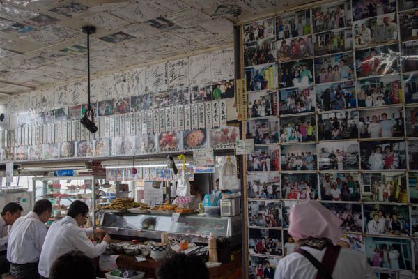 マルトマ食堂店内1