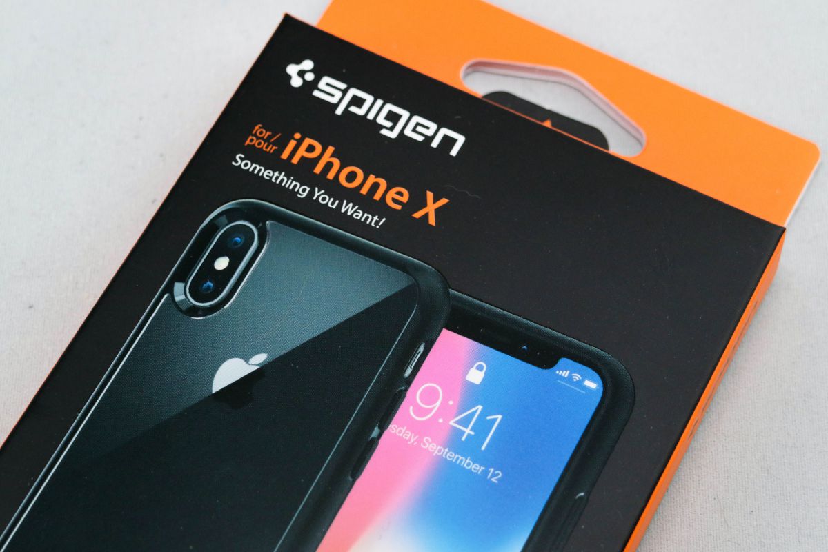 Spigen　iPhone X ケース