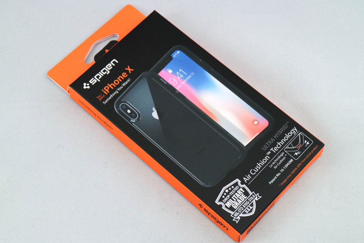 Spigen　iPhone X ケース